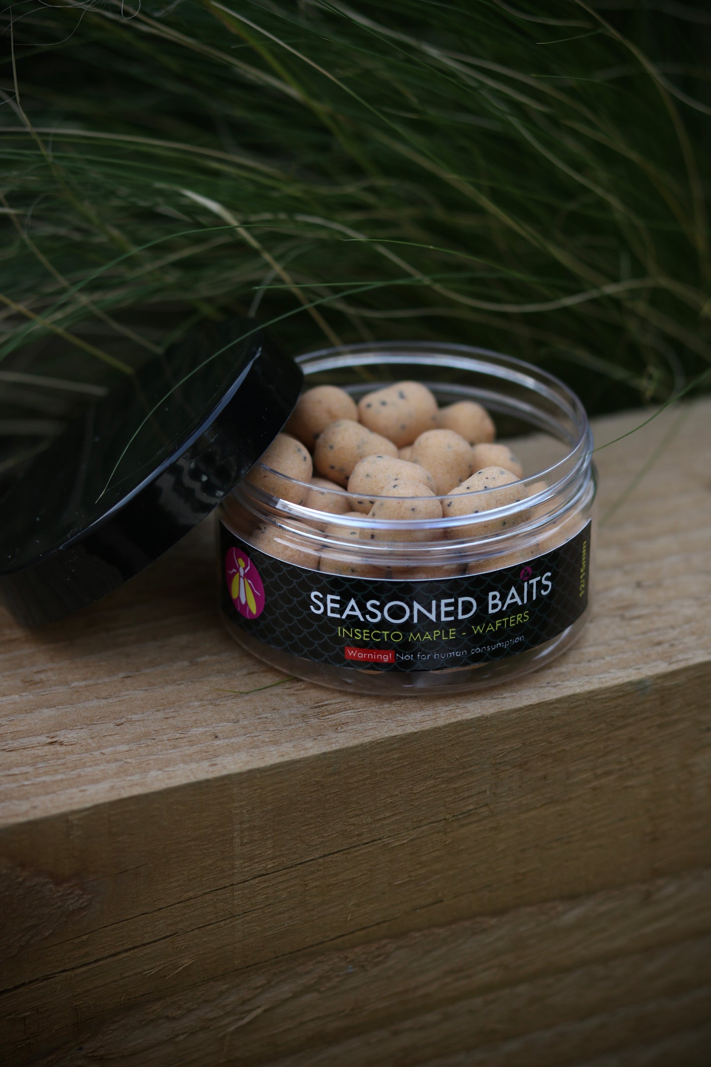 MAPLE DUMBELL WAFTERS