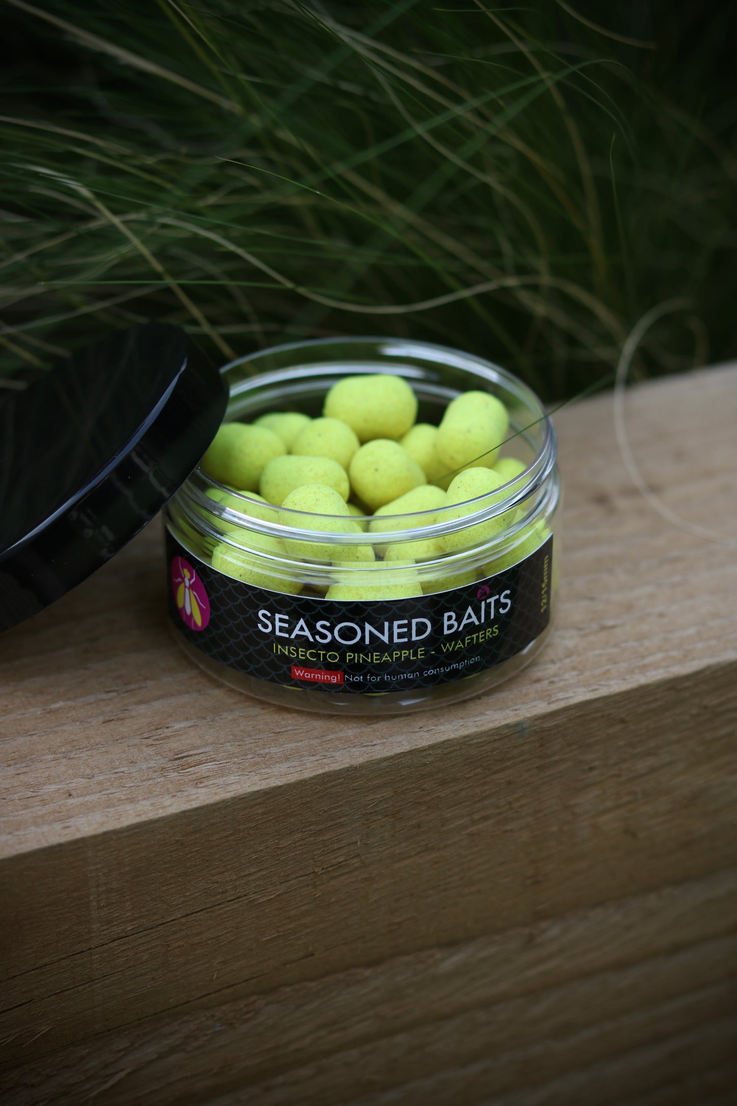 PINEAPPLE FLURO DUMBELL WAFTER