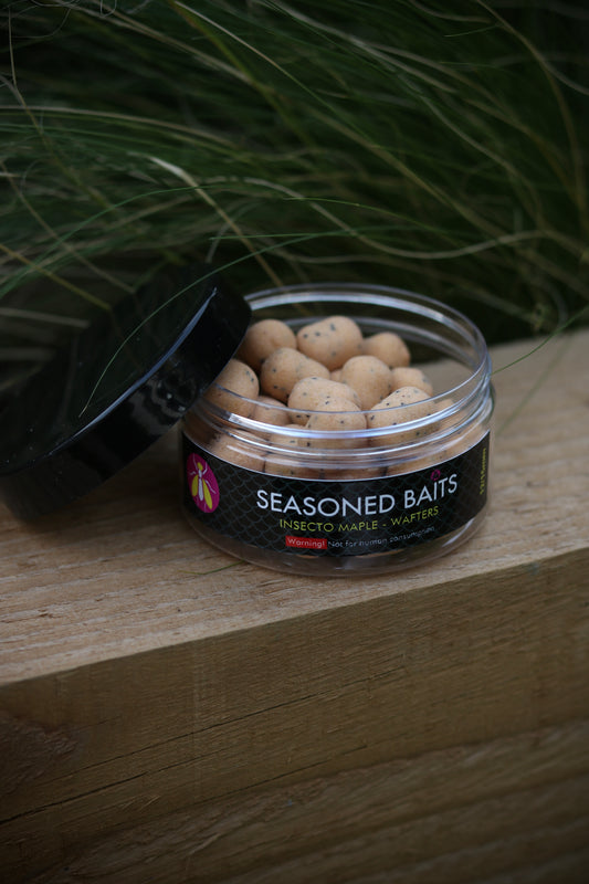 MAPLE DUMBELL WAFTERS